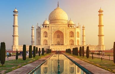 Customized Taj Mahal Tour Packages for an Enchanting Visit.