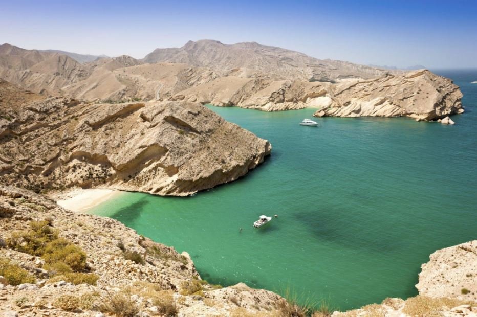 Tour Operator in Oman: La Chiave per un Viaggio Perfetto