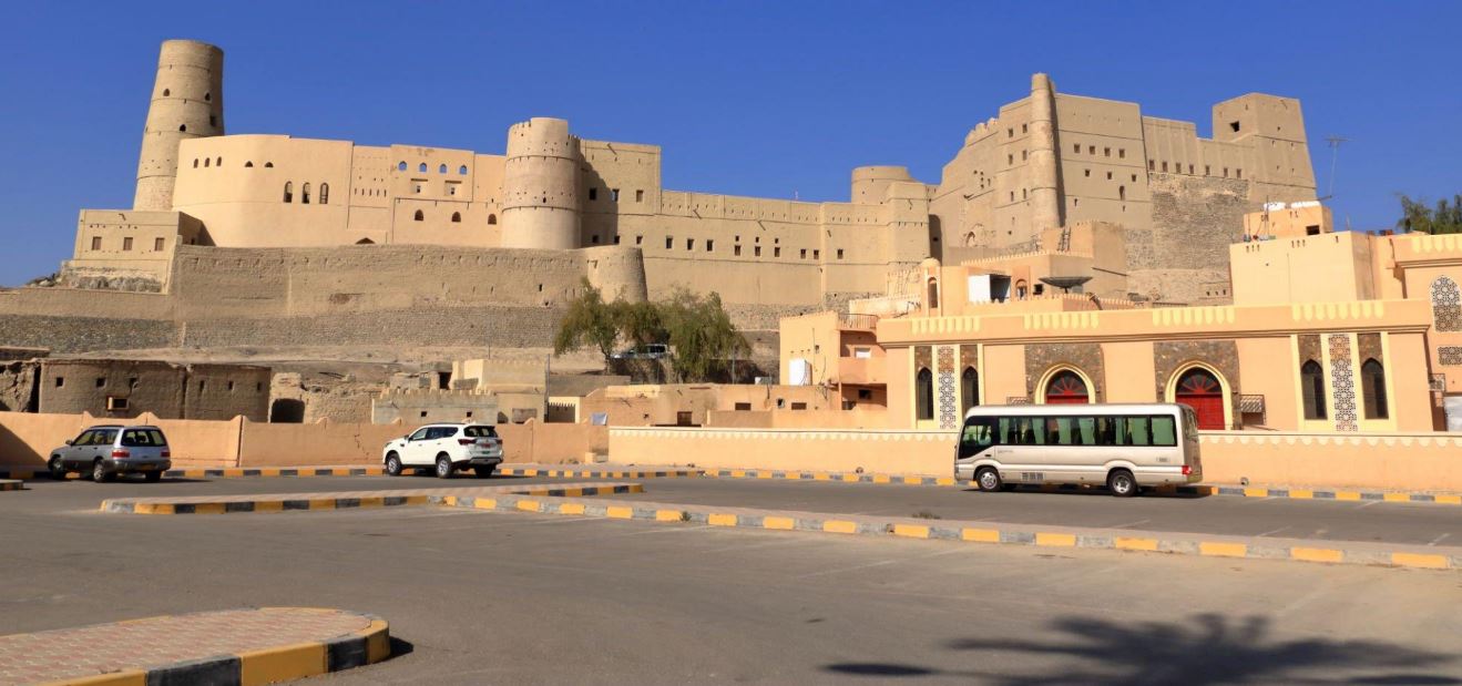 Scopri l’Incanto dell’Oman con un Viaggio Straordinario